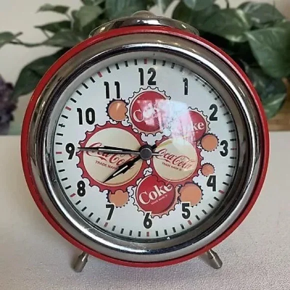 Vintage 90s Coca Cola Alarm Clock Red Silver Metal Coke Soda Pop Quartz Clock - Picture 13 of 13